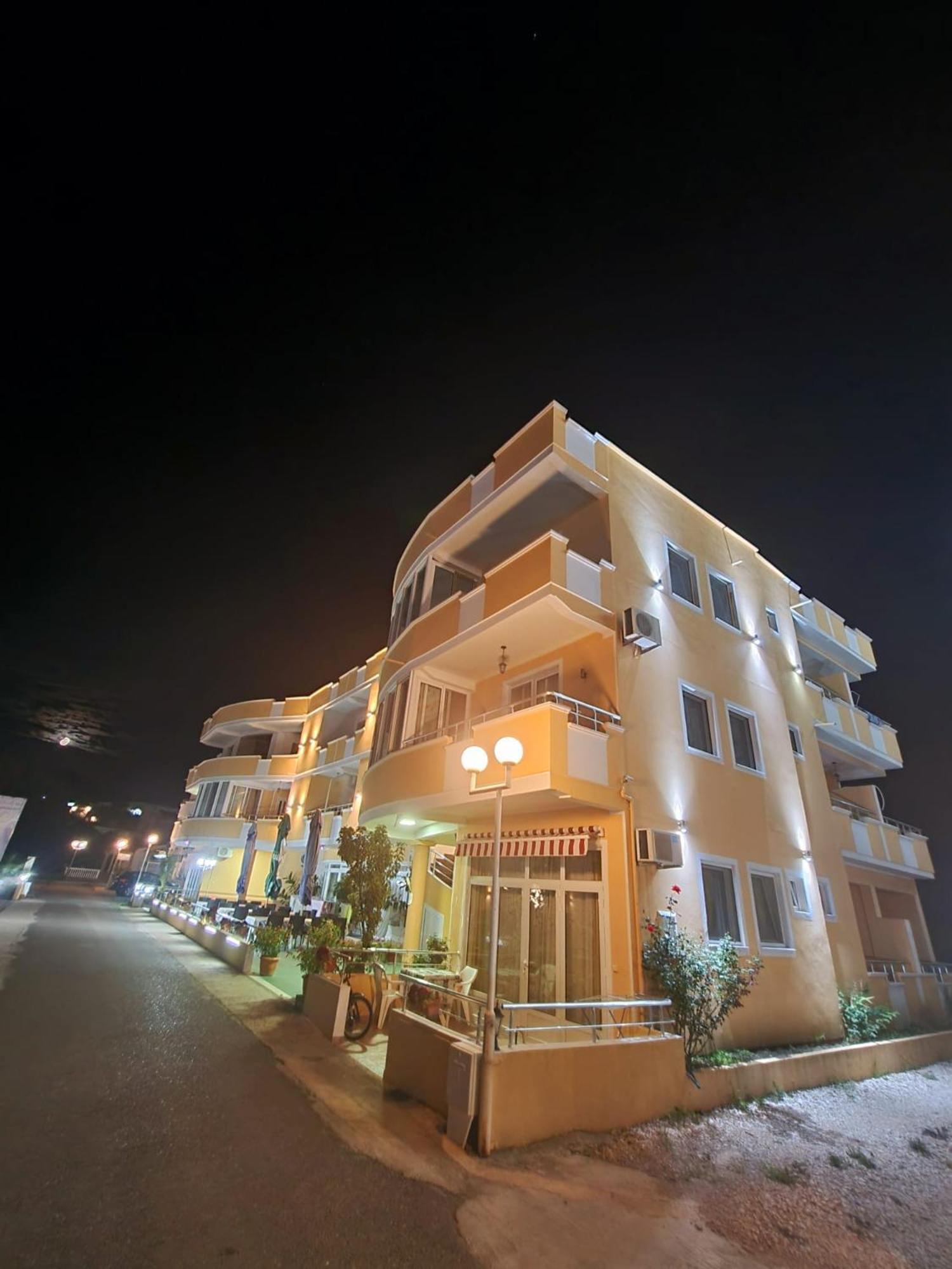 Grandino & Appartement Ulcinj